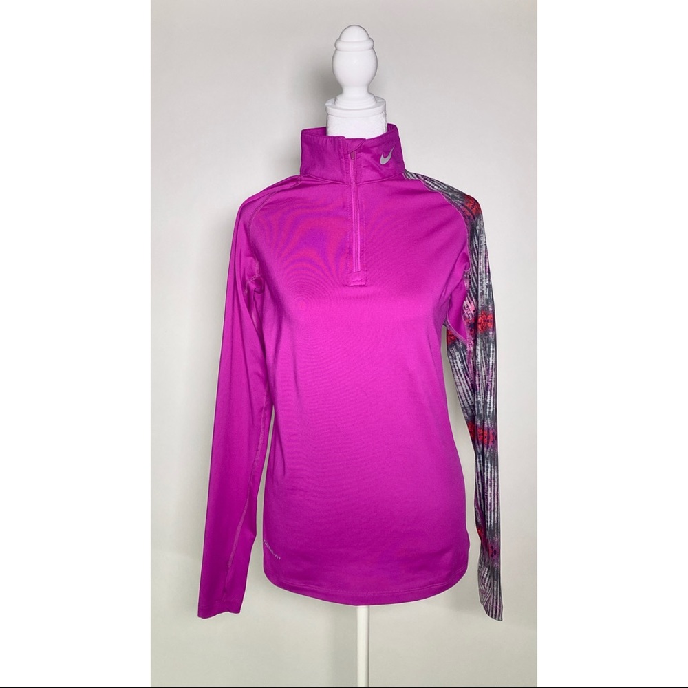 Women’s Nike Pro Combat Therma Fit Long Sleeve magenta fitted jacket size medium